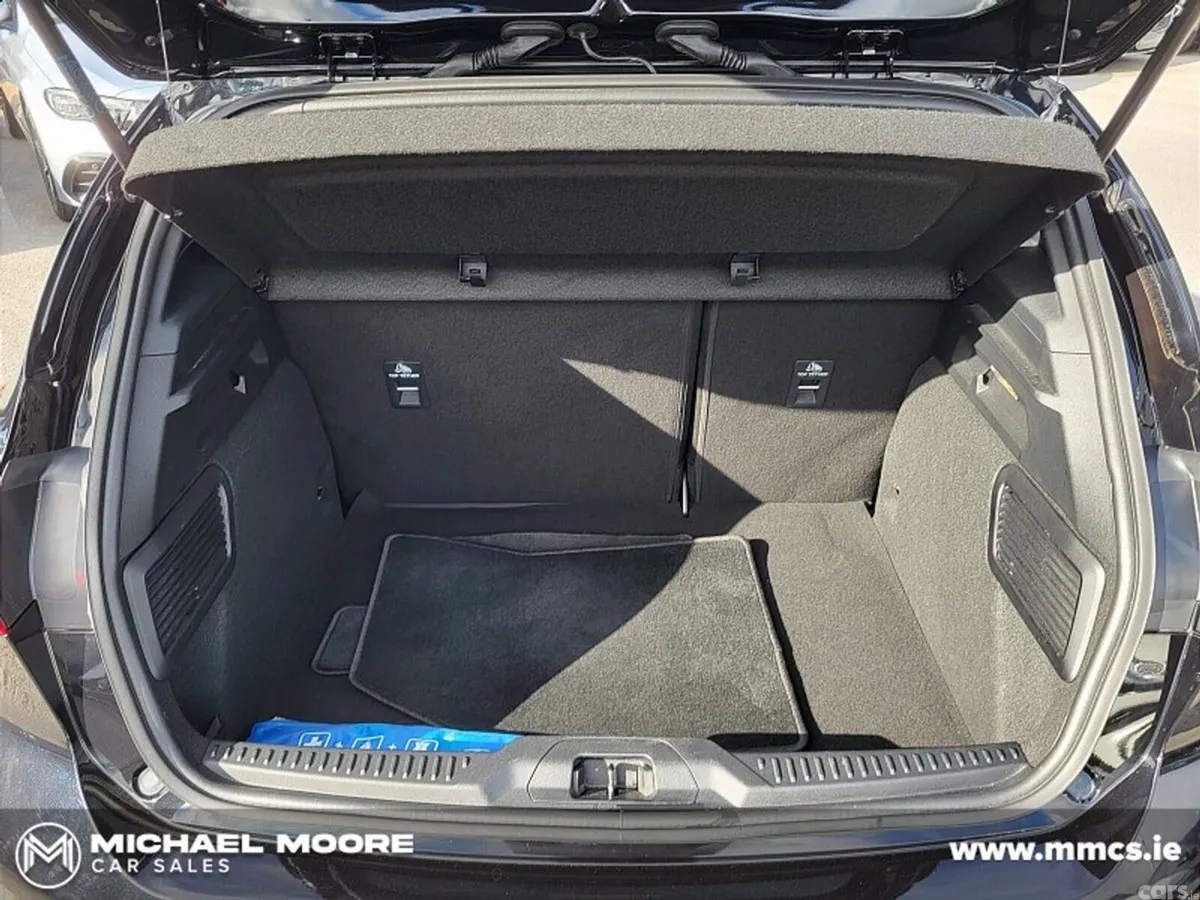 Ford Focus Hatchback, Diesel, 2024, Black