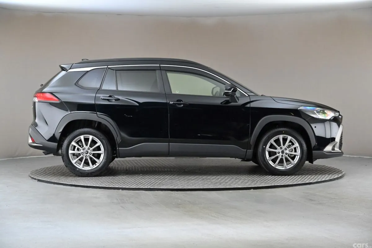 Toyota Corolla Cross SUV, Petrol Hybrid, 2024, Black