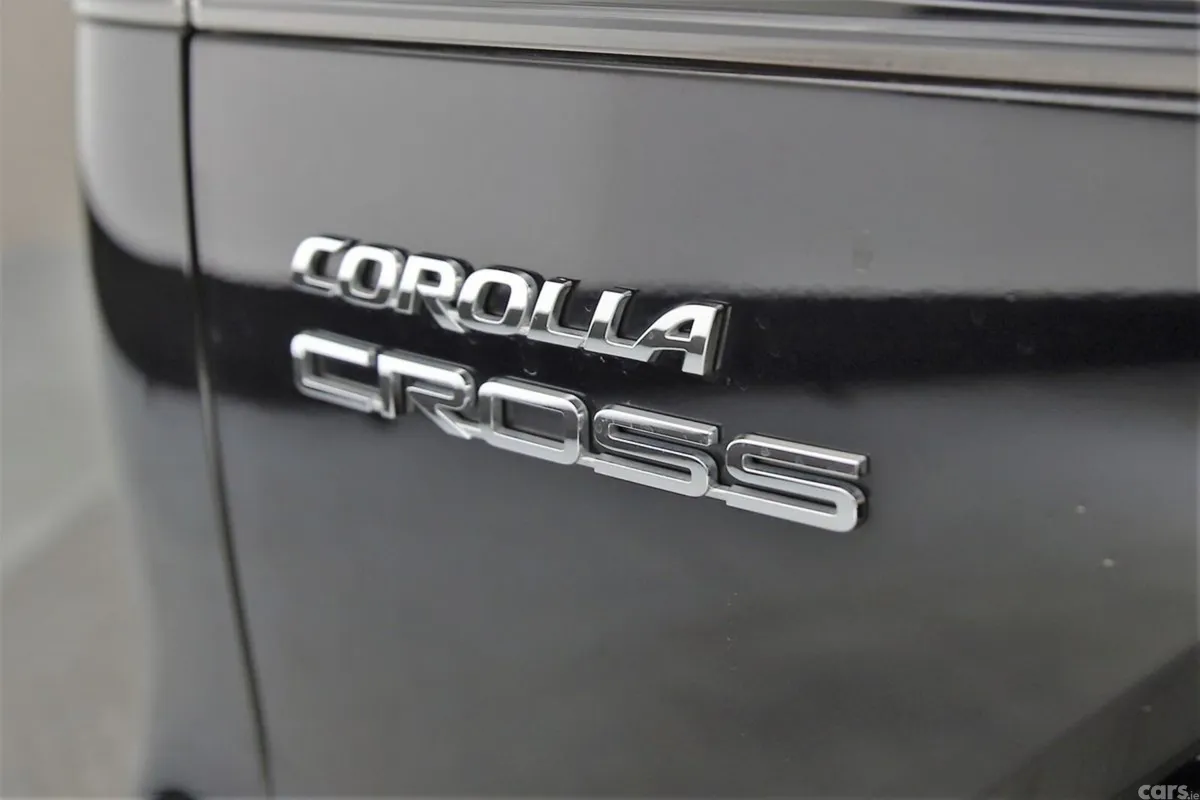 Toyota Corolla Cross SUV, Petrol Hybrid, 2024, Black
