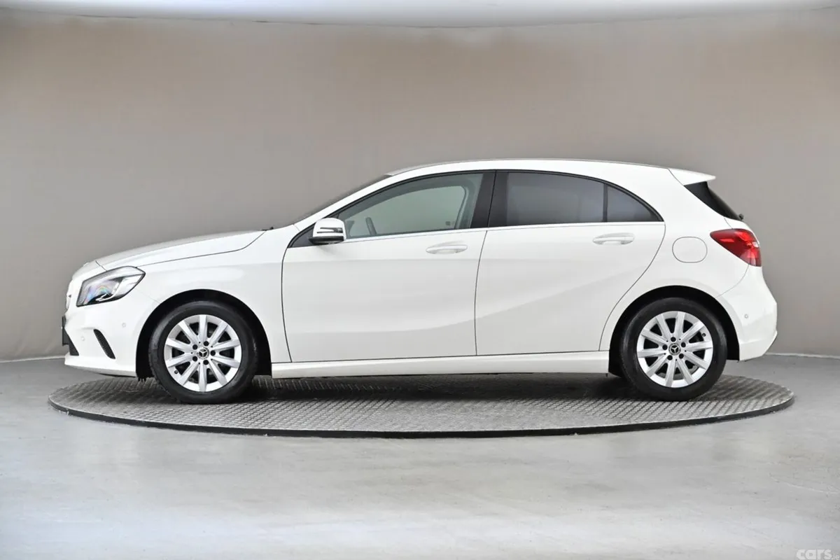 Mercedes-Benz A-Class Hatchback, Petrol, 2018, White