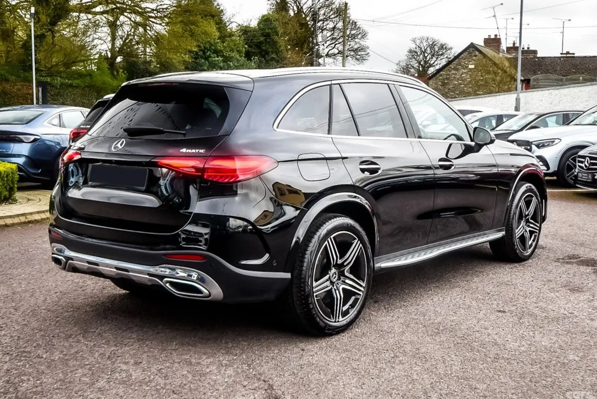 Mercedes-Benz GLC SUV, Diesel Plug-in Hybrid, 2026, Black