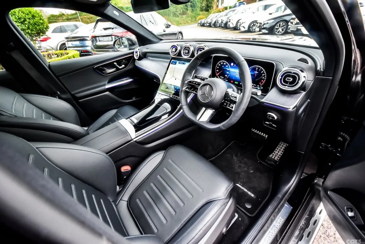 Mercedes-Benz GLC SUV, Diesel Plug-in Hybrid, 2026, Black