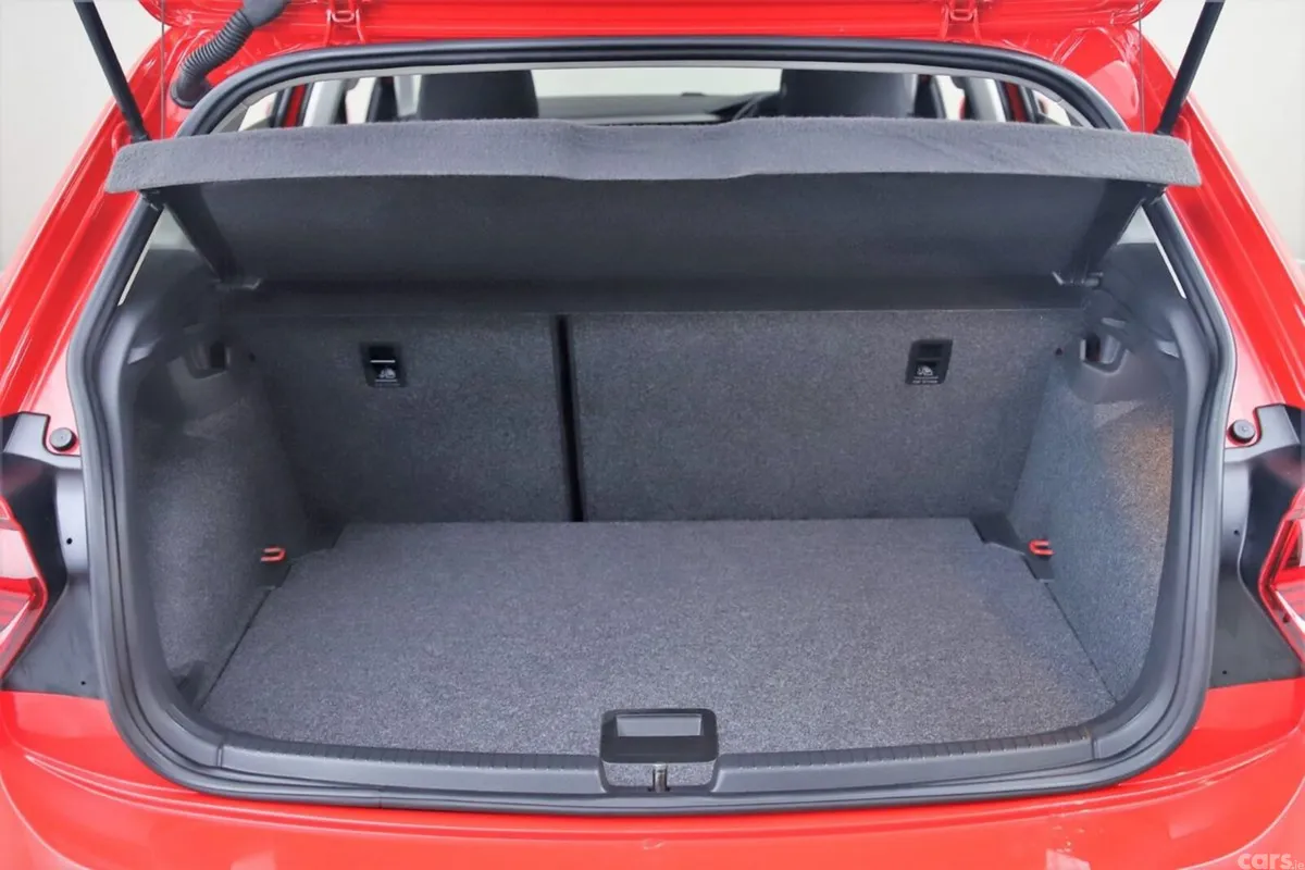 Volkswagen Polo Hatchback, Petrol, 2019, Red