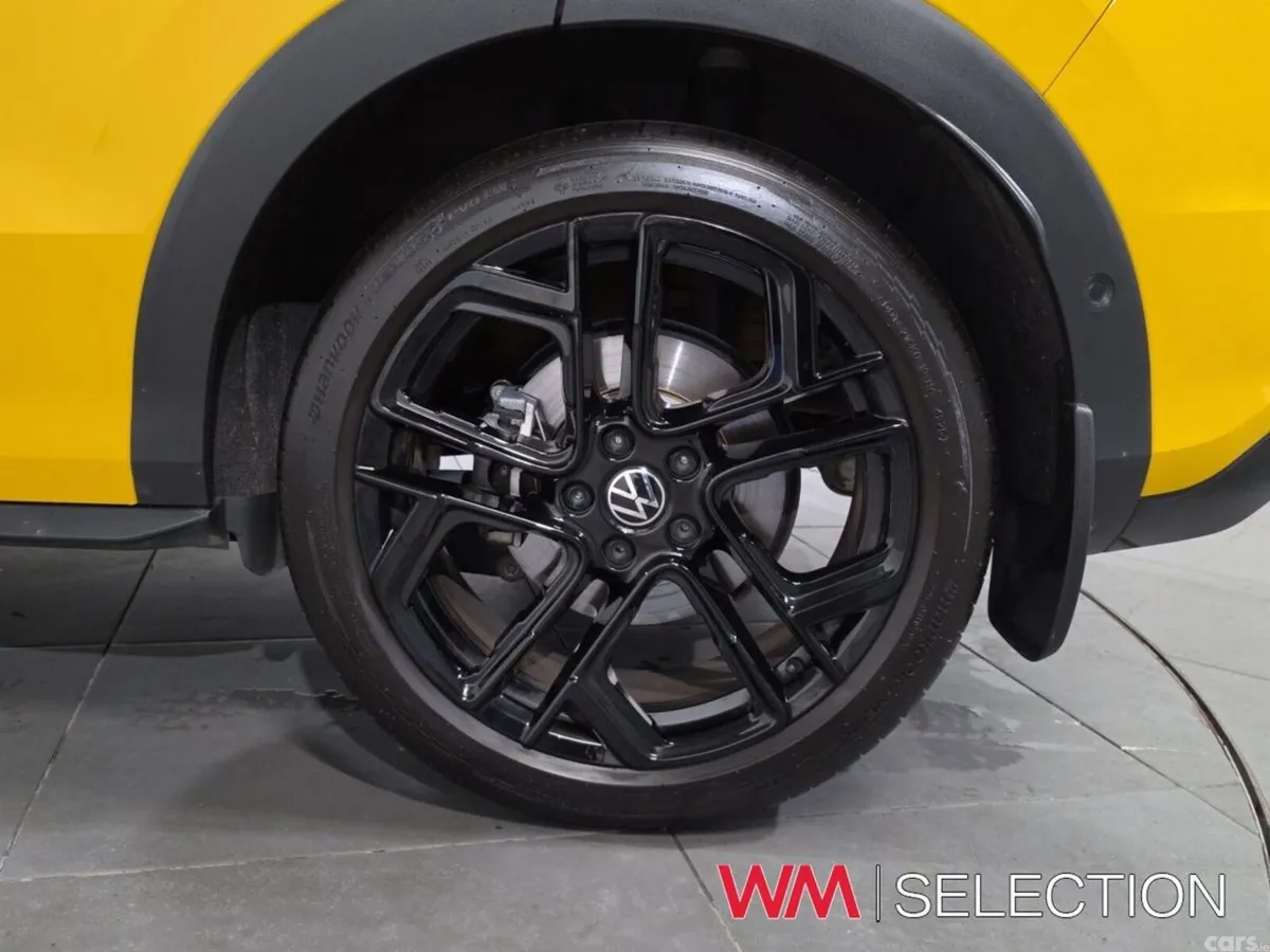 Volkswagen T-Roc SUV, Petrol, 2026, Yellow