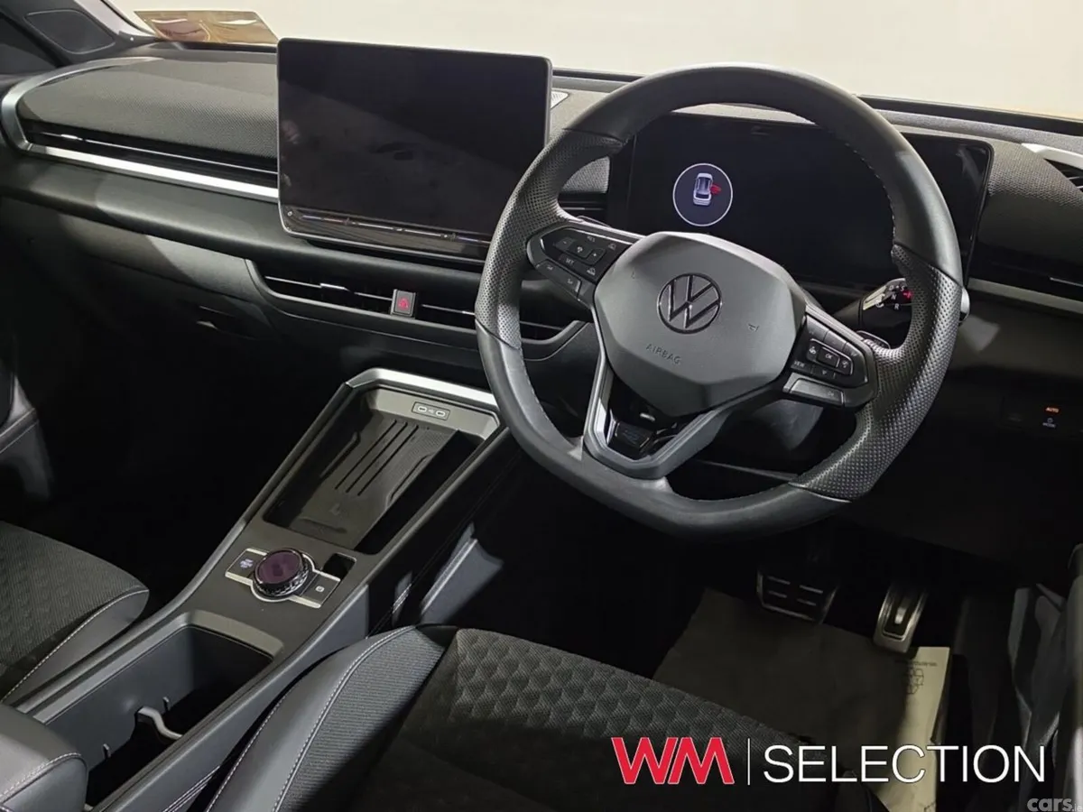 Volkswagen T-Roc SUV, Petrol, 2026, Yellow