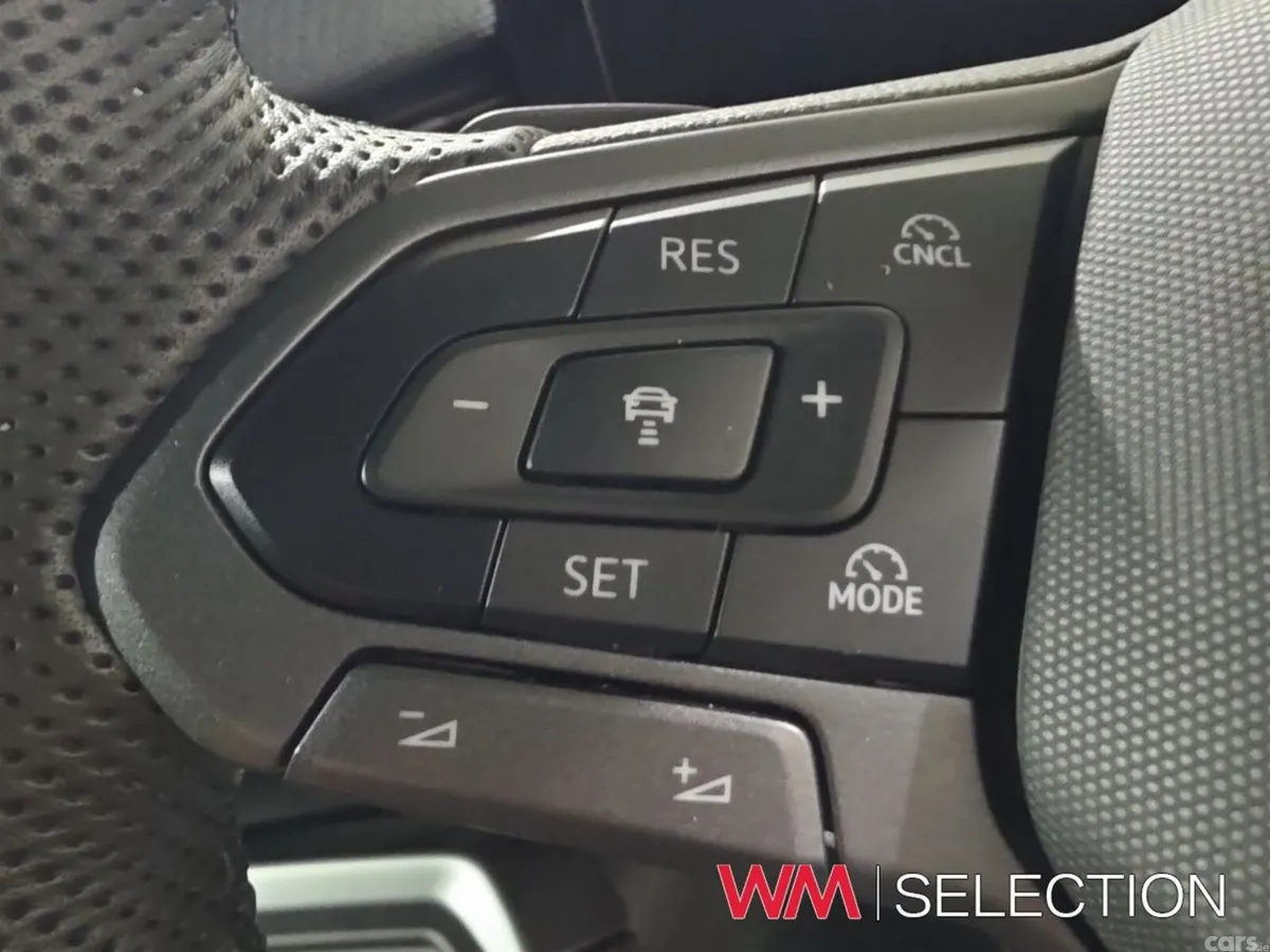 Volkswagen T-Roc SUV, Petrol, 2026, Yellow
