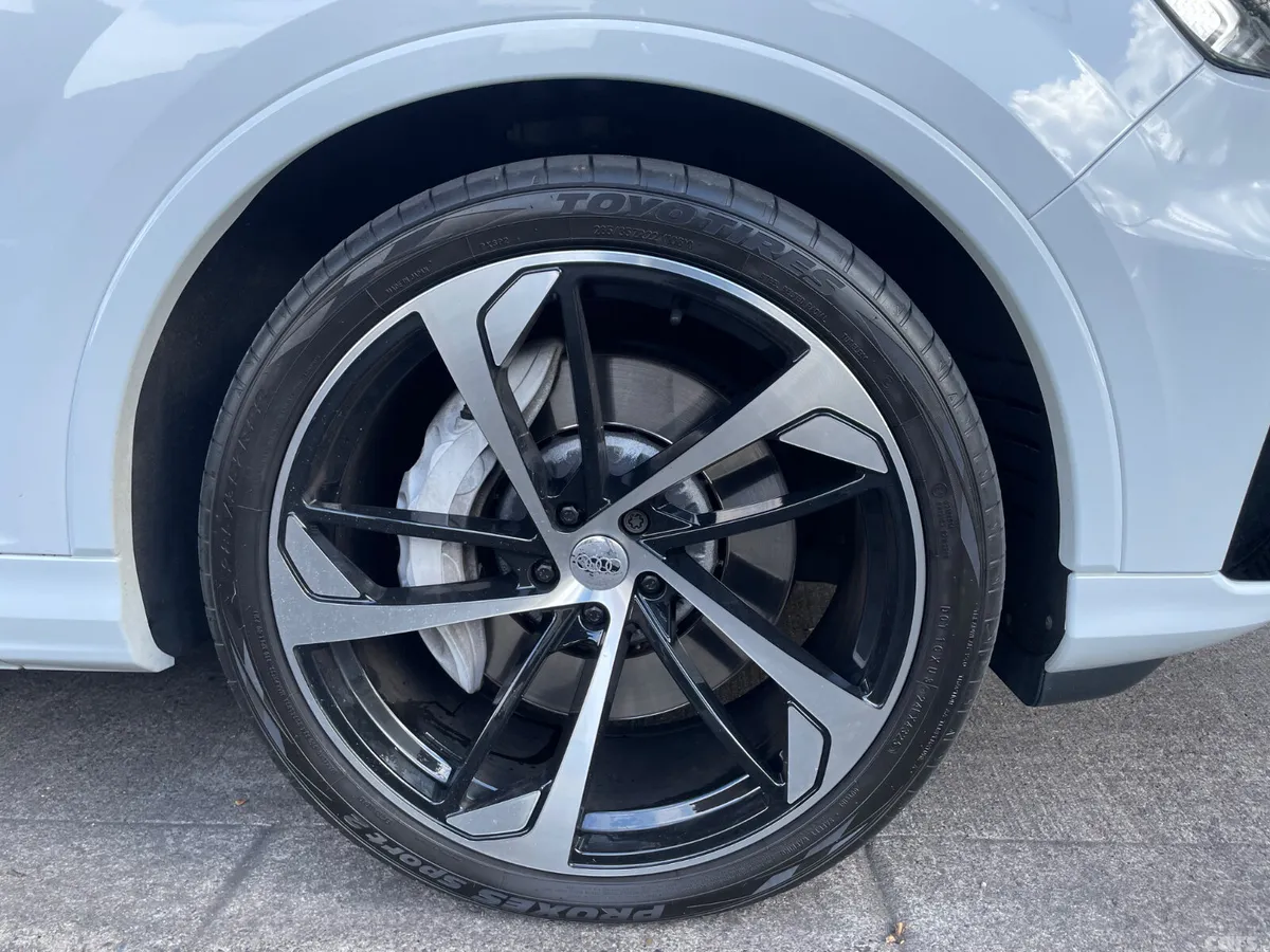 Audi Q7 SUV, Petrol Plug-in Hybrid, 2020, White