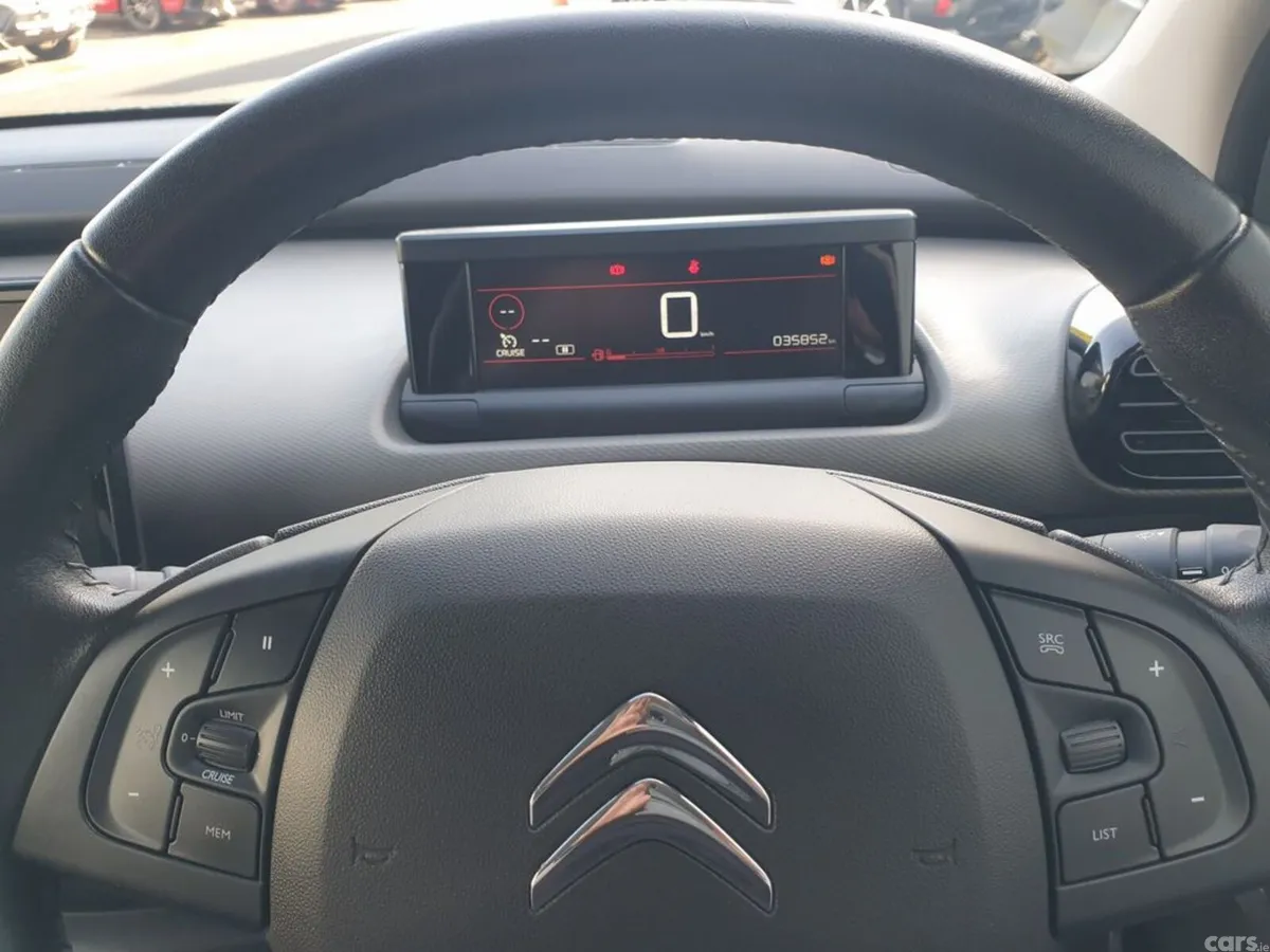 Citroen C4 Cactus Hatchback, Petrol, 2020, Grey