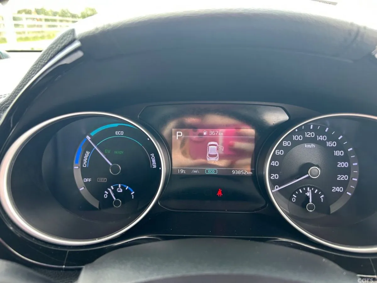 Kia XCeed Hatchback, Petrol Plug-in Hybrid, 2023, Black