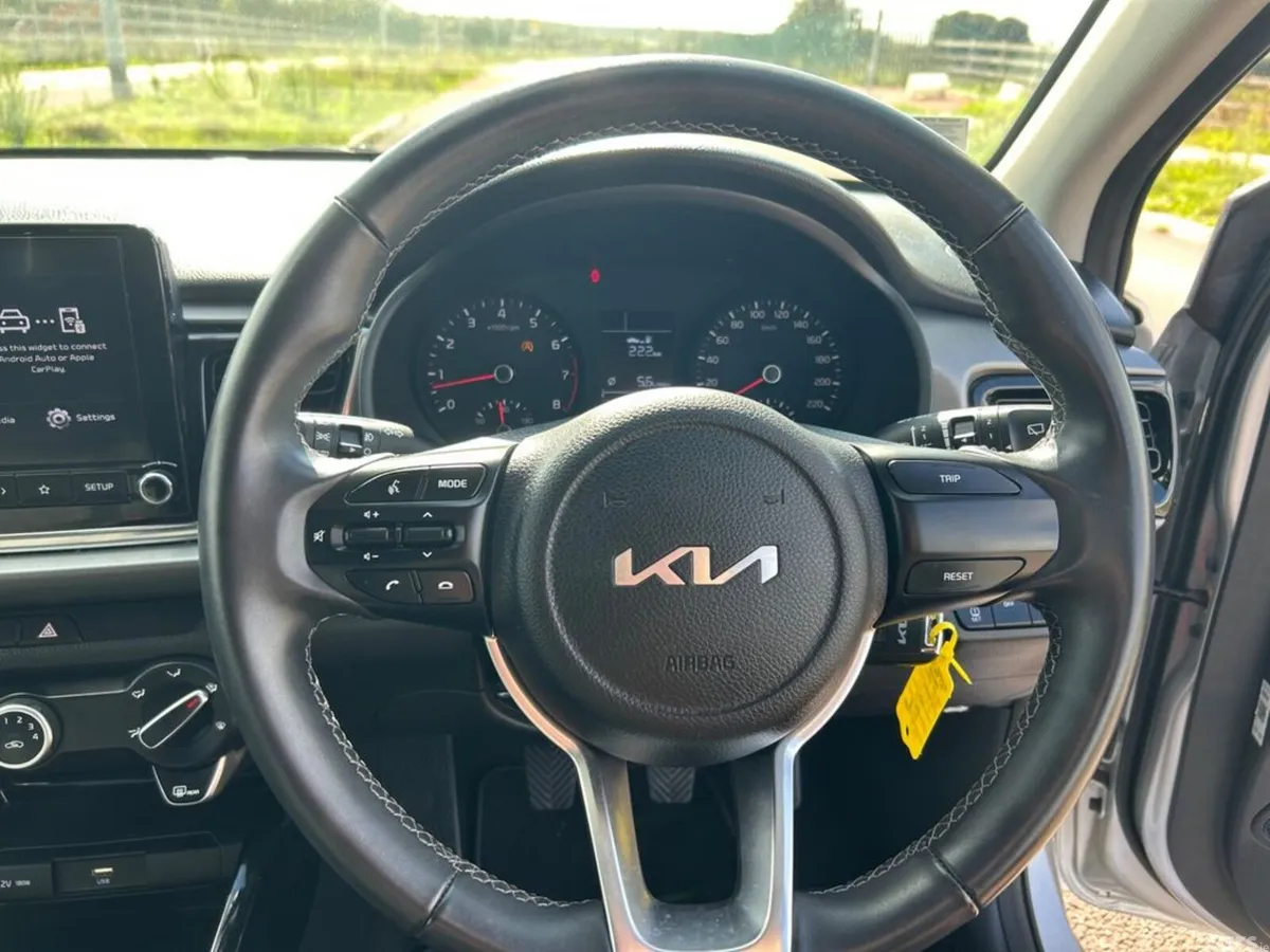 Kia Rio Hatchback, Petrol, 2023, Silver