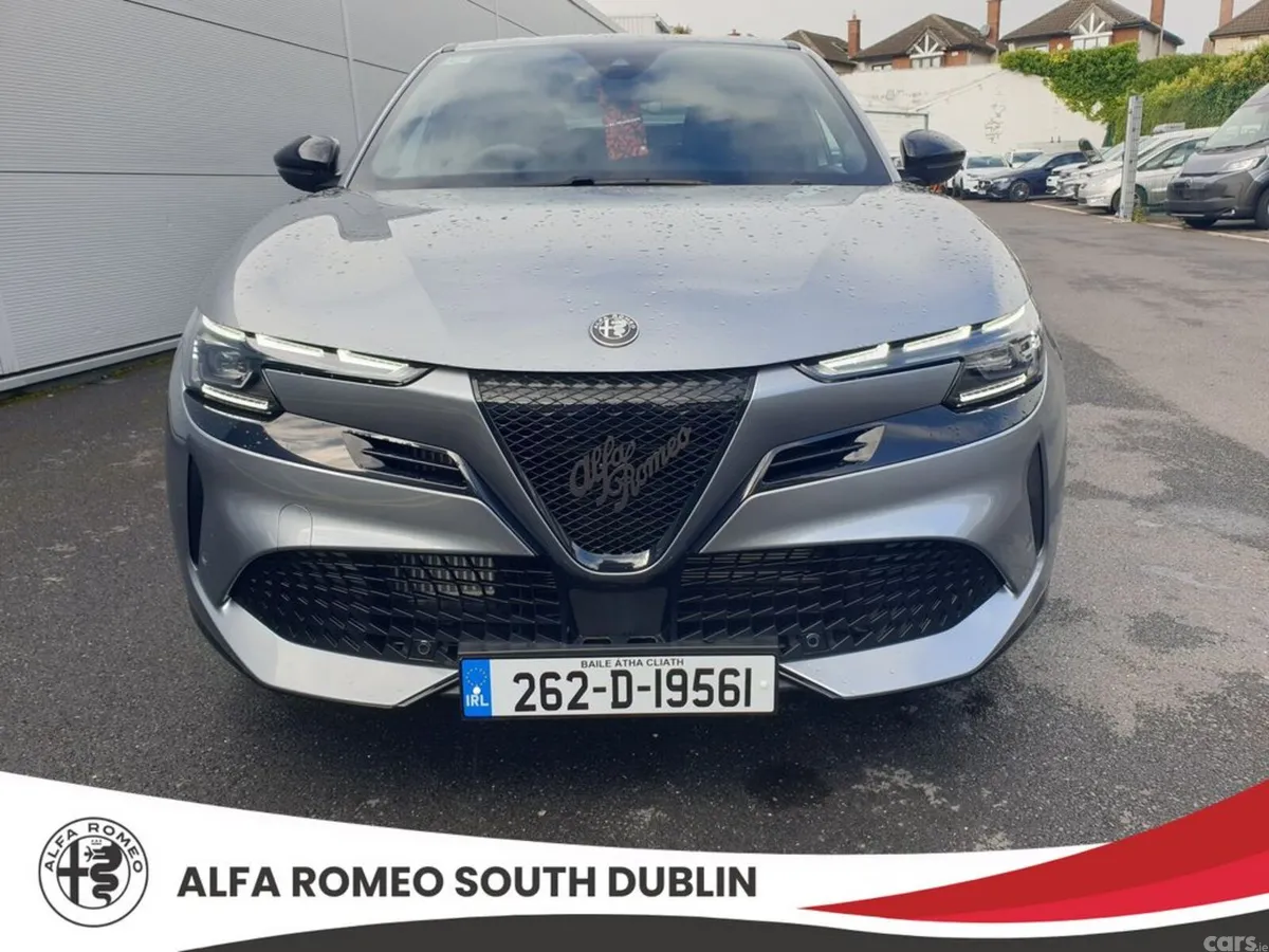 Alfa Romeo Junior Hatchback, Petrol Hybrid, 2026, Grey