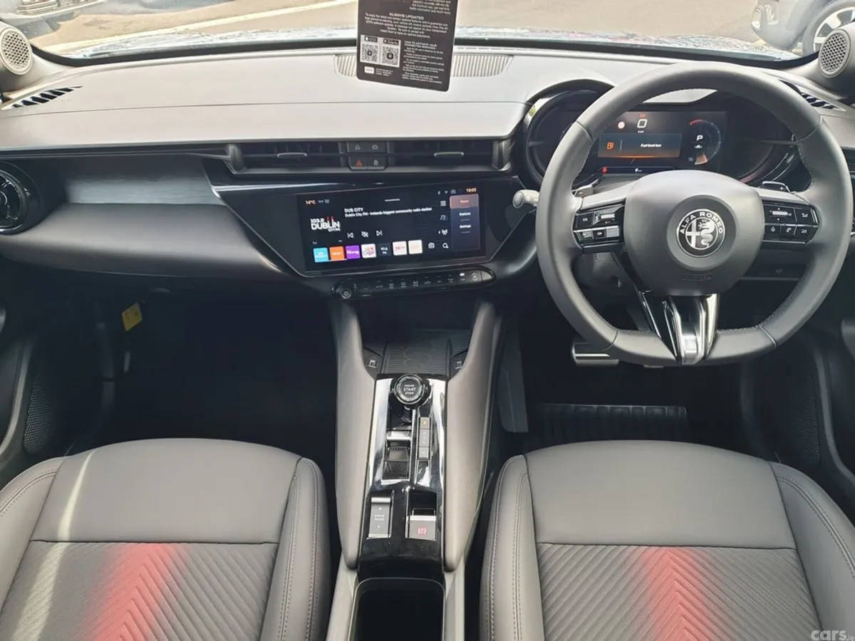 Alfa Romeo Junior Hatchback, Petrol Hybrid, 2026, Grey