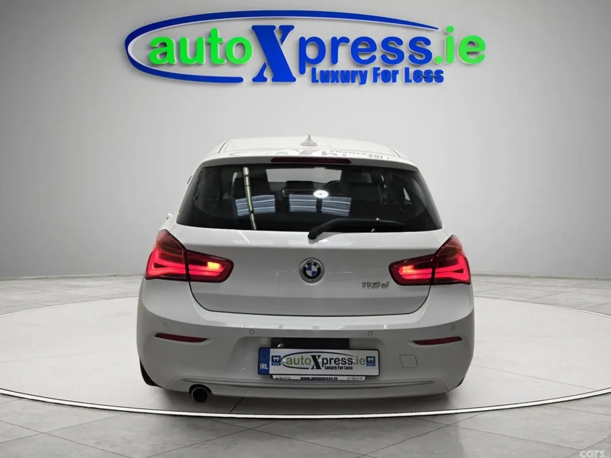 BMW 1-Series Hatchback, Diesel, 2017, White