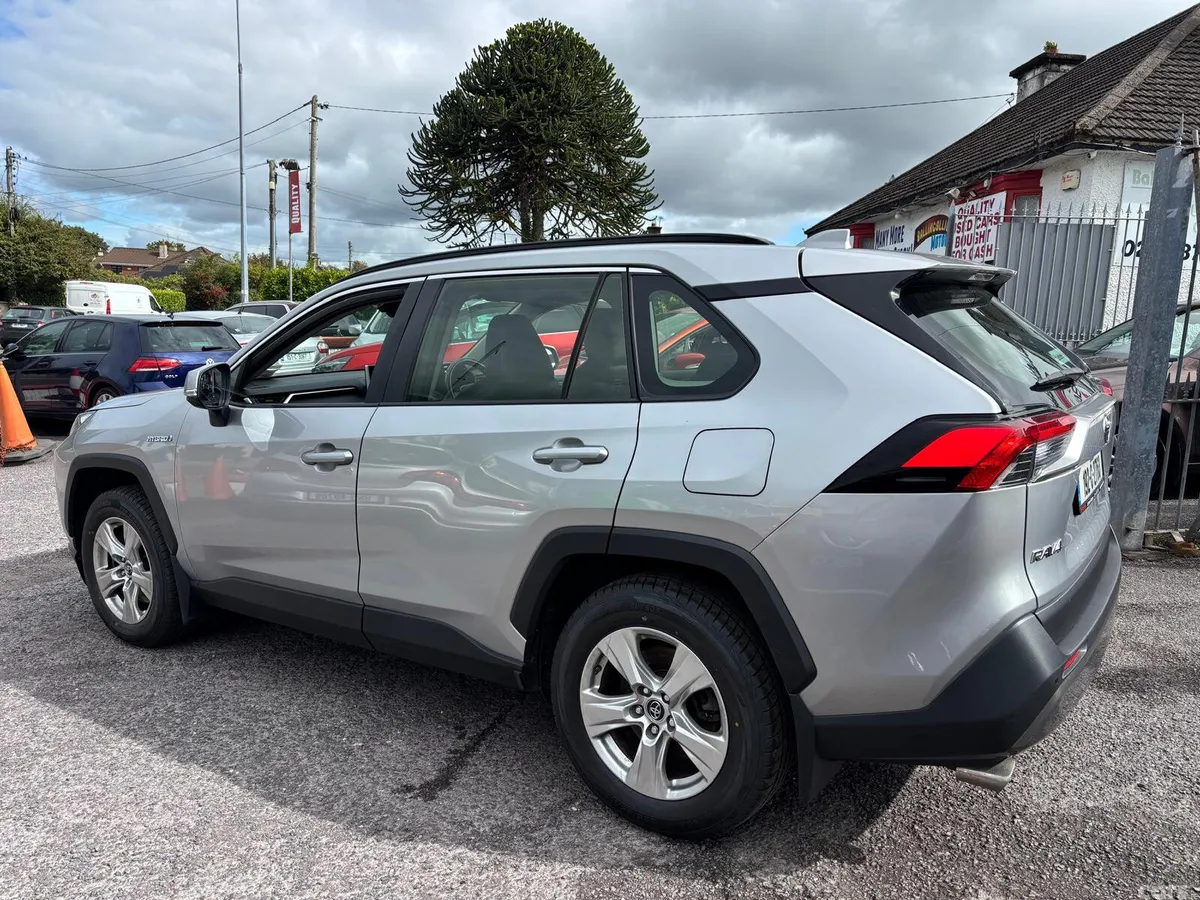 Toyota RAV4 SUV, Petrol Hybrid, 2019, Grey