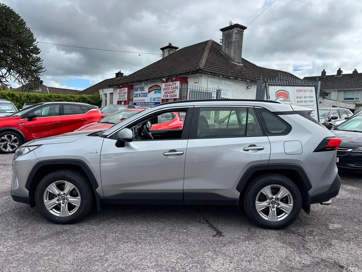 Toyota RAV4 SUV, Petrol Hybrid, 2019, Grey