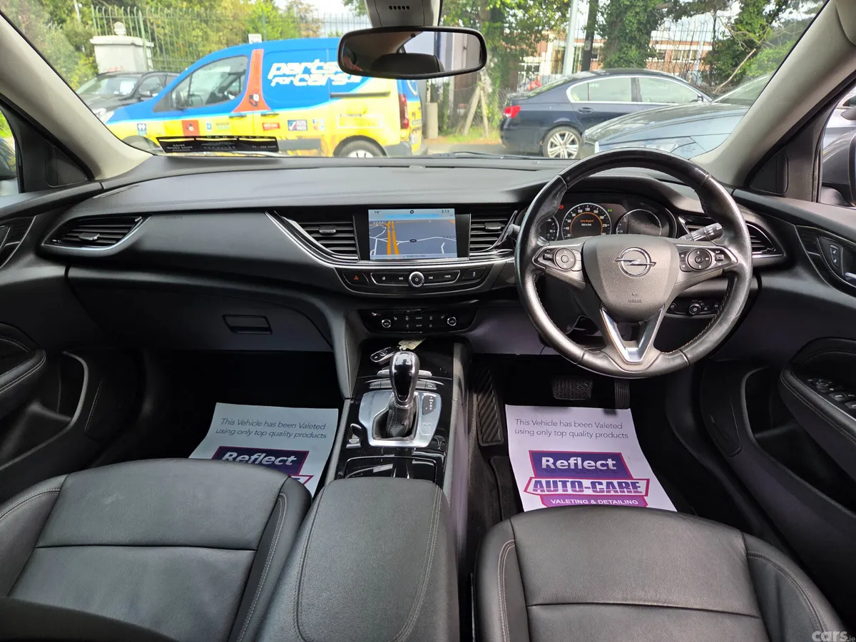 Opel Insignia Hatchback, Diesel, 2018, Grey