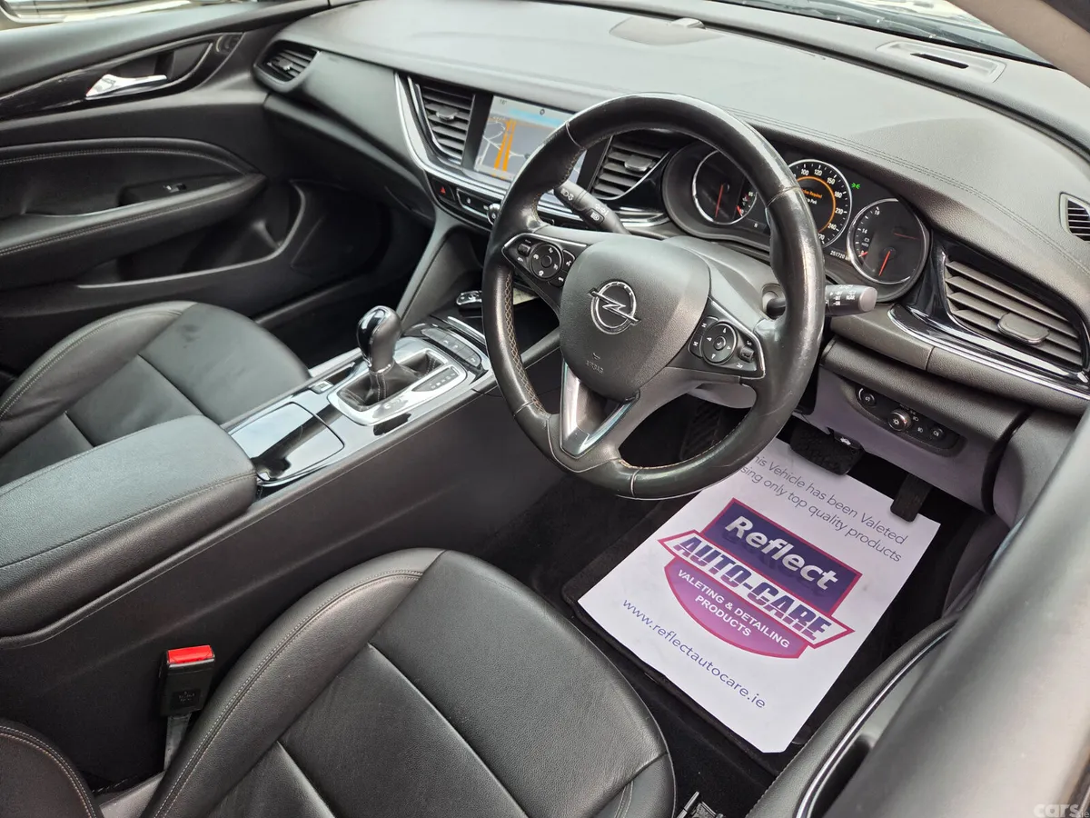 Opel Insignia Hatchback, Diesel, 2018, Grey