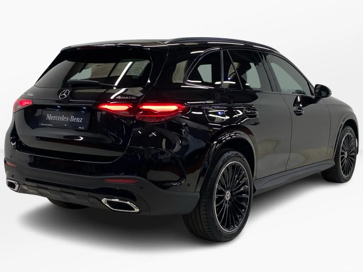 Mercedes-Benz GLC SUV, Petrol Plug-in Hybrid, 2026, Black