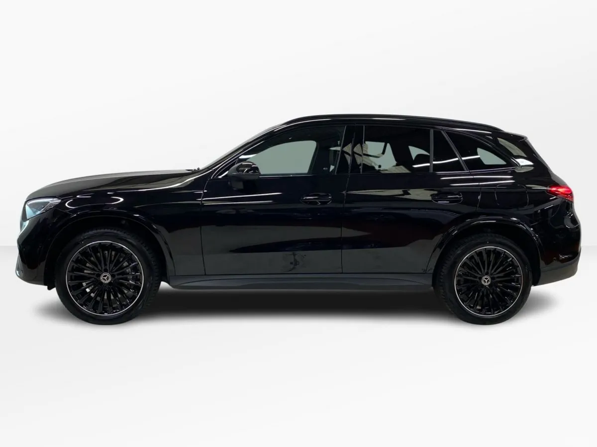 Mercedes-Benz GLC SUV, Petrol Plug-in Hybrid, 2026, Black