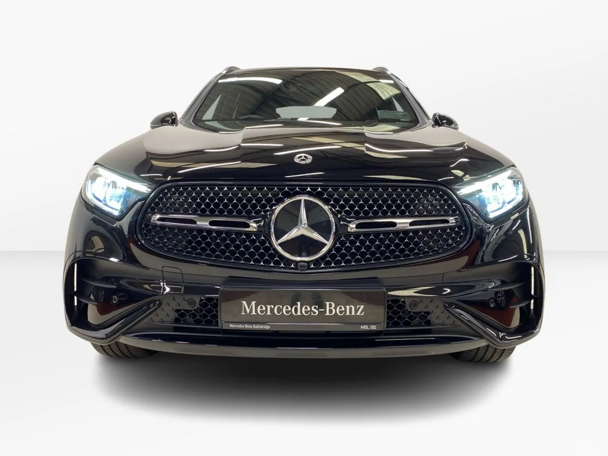Mercedes-Benz GLC SUV, Petrol Plug-in Hybrid, 2026, Black