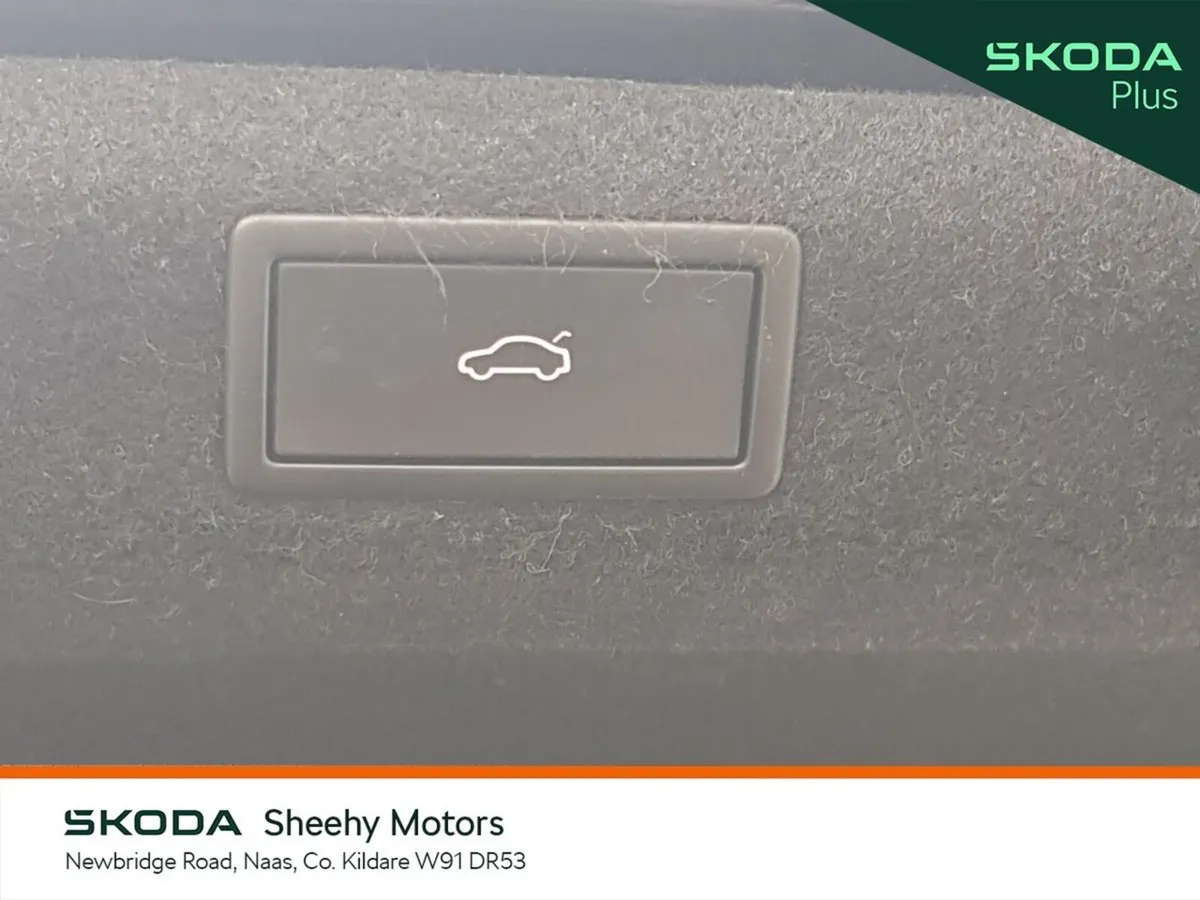 Skoda Superb Saloon, Diesel, 2024, Black