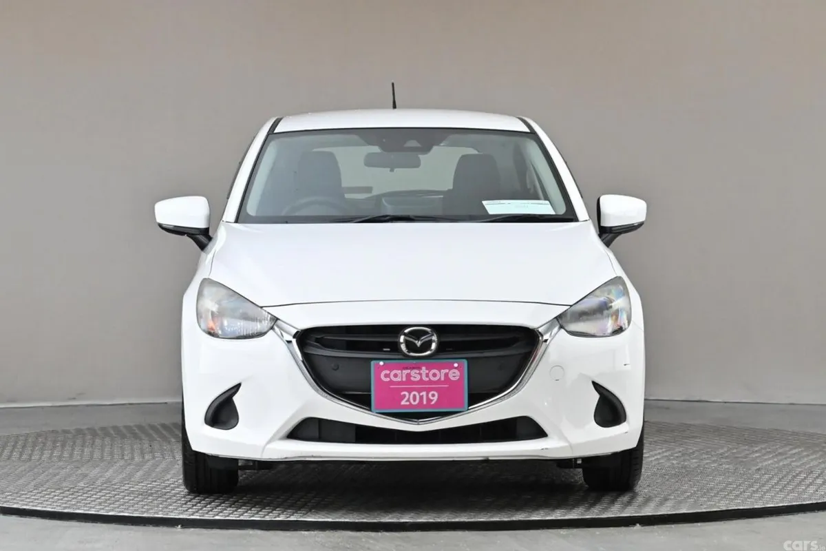 Mazda Mazda2 Hatchback, Petrol, 2019, White