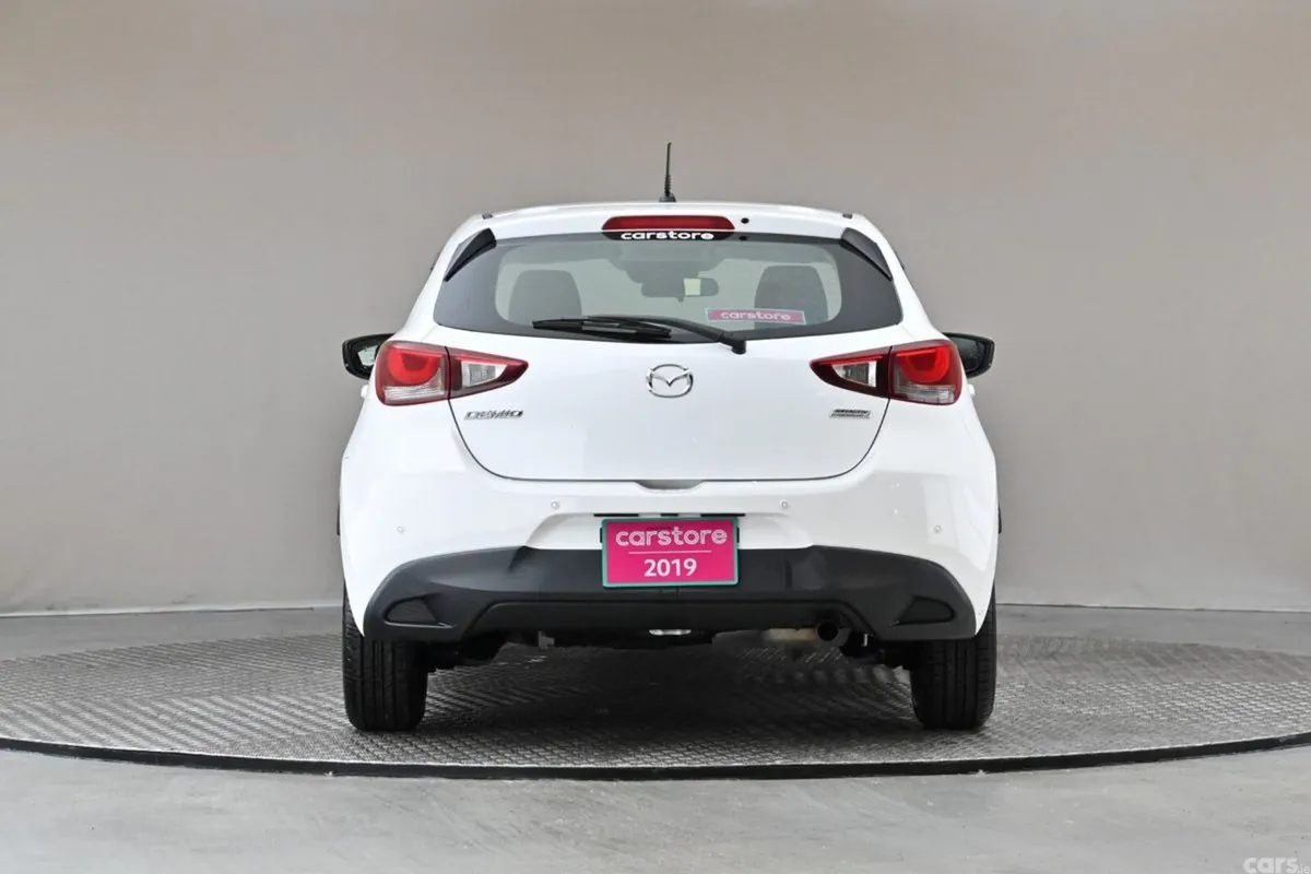 Mazda Mazda2 Hatchback, Petrol, 2019, White