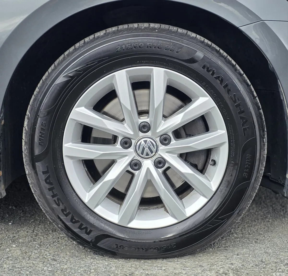 Volkswagen Passat Saloon, Diesel, 2015, Grey
