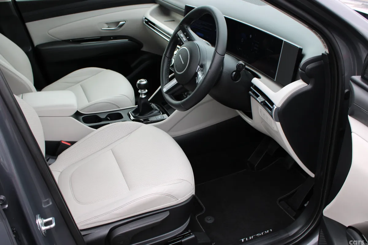 Hyundai Tucson SUV, Diesel, 2024, Grey