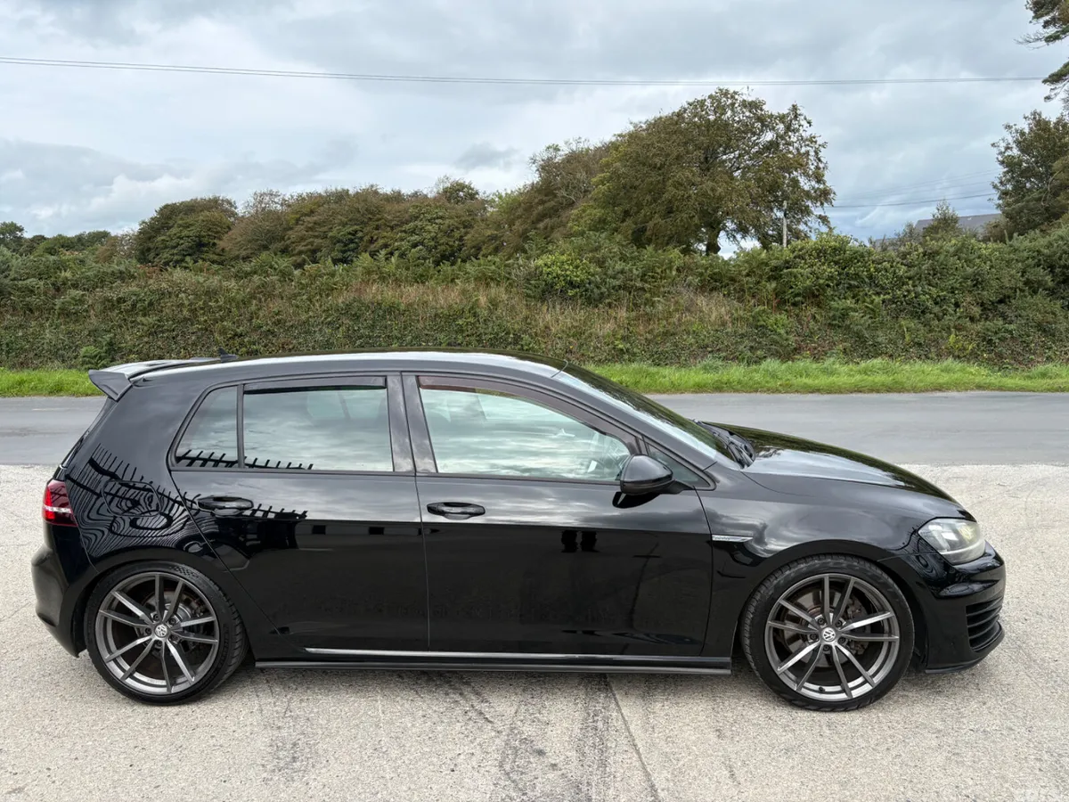 Volkswagen Golf Hatchback, Diesel, 2016, Black