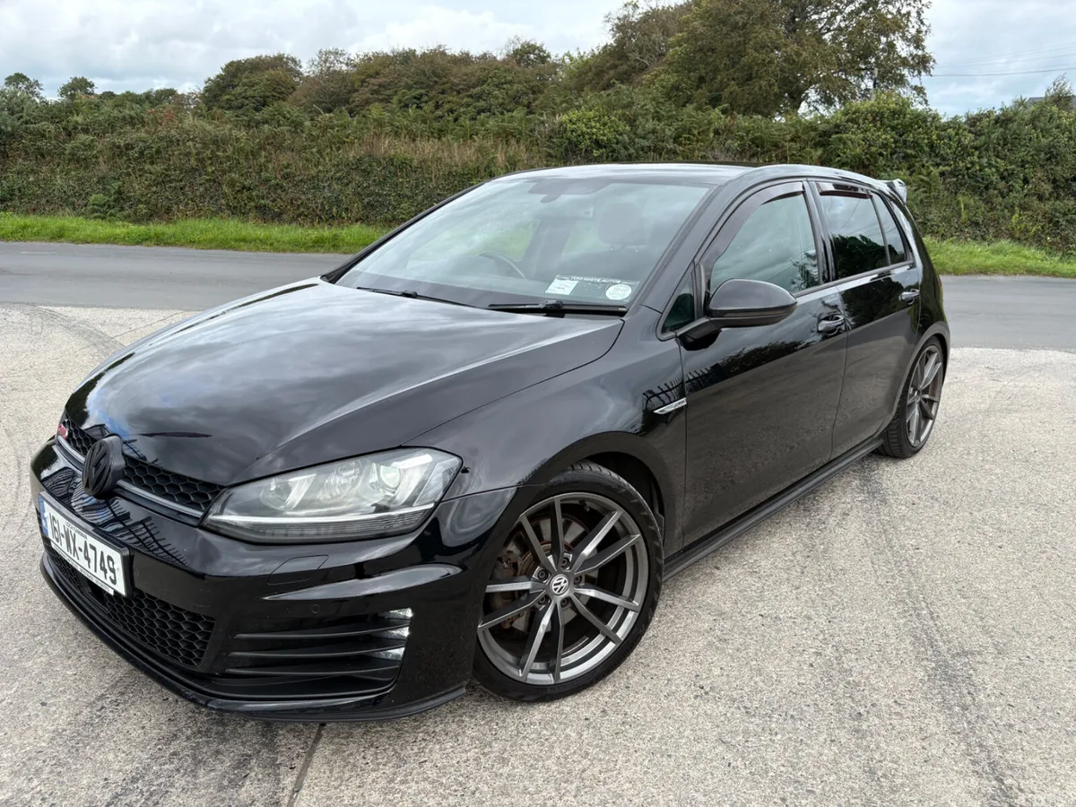 Volkswagen Golf Hatchback, Diesel, 2016, Black