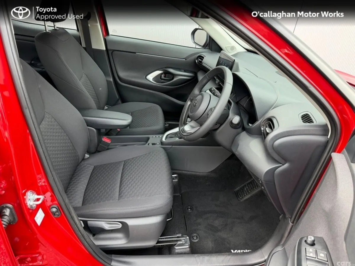 Toyota Yaris Cross SUV, Petrol Hybrid, 2026, Red