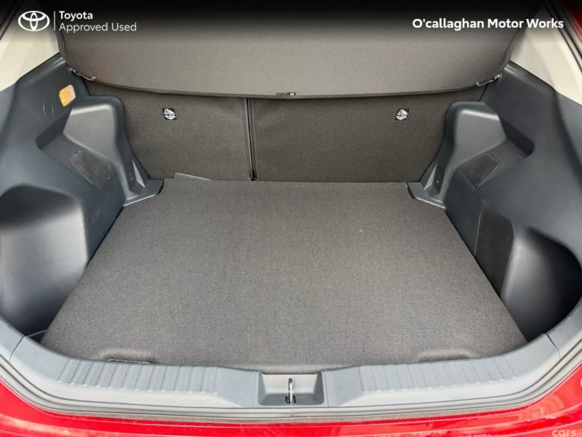 Toyota Yaris Cross SUV, Petrol Hybrid, 2026, Red
