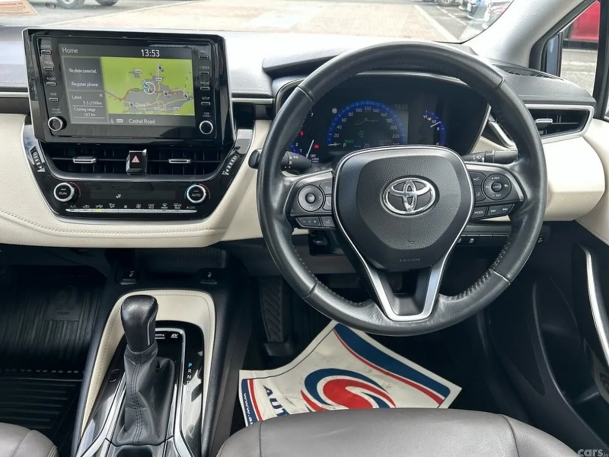 Toyota Corolla Saloon, Petrol Hybrid, 2021, Grey