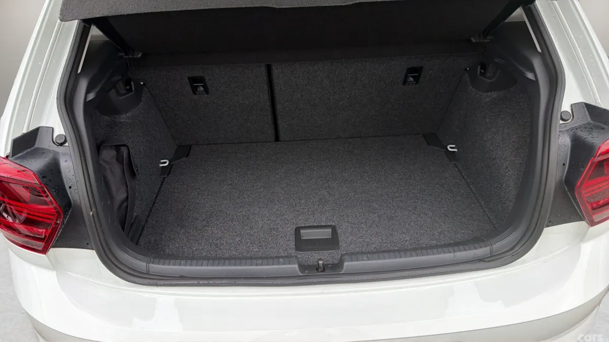 Volkswagen Polo Hatchback, Petrol, 2019, White