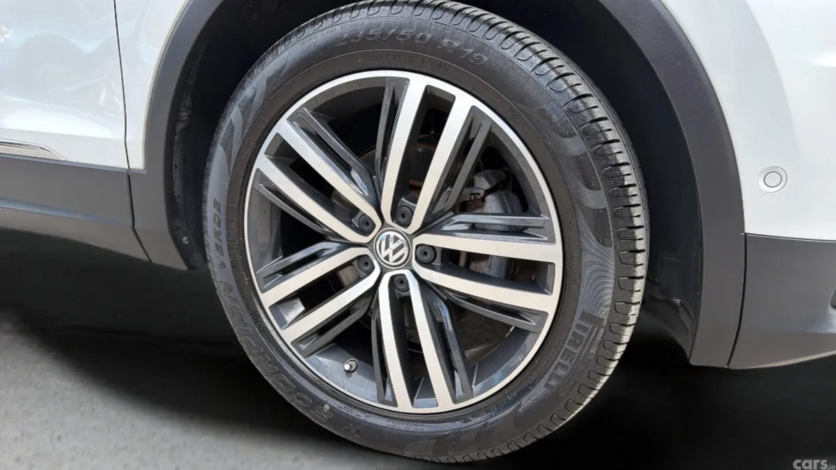 Volkswagen Tiguan SUV, Diesel, 2018, White