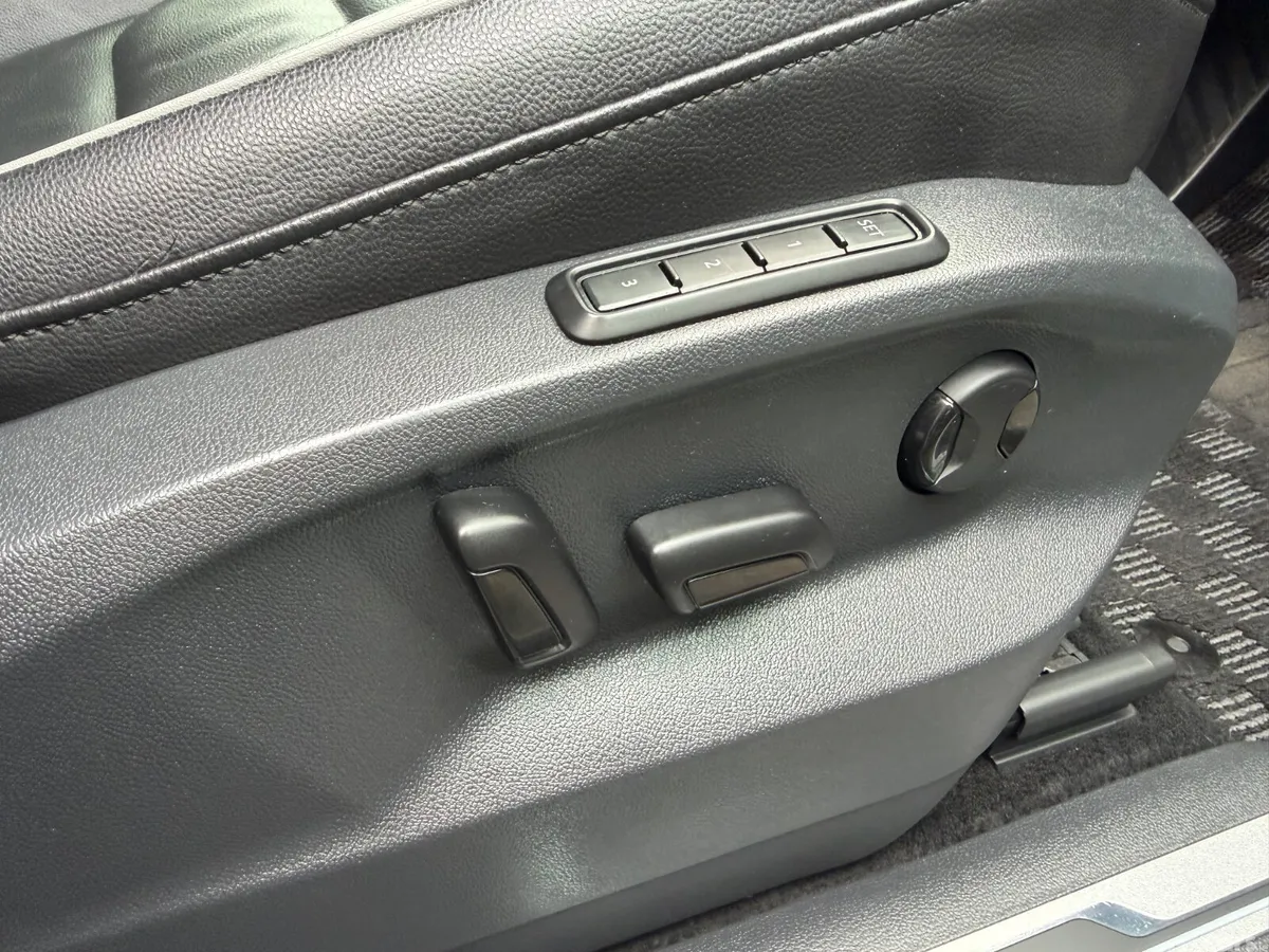 Volkswagen Tiguan SUV, Diesel, 2018, White