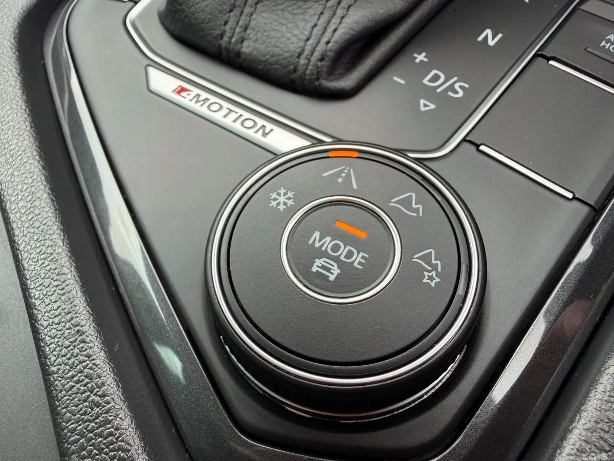 Volkswagen Tiguan SUV, Diesel, 2018, White