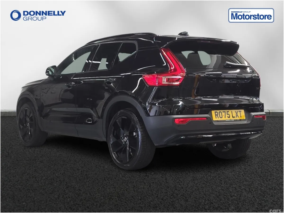 Volvo XC40 Estate, Petrol, 2025, Black