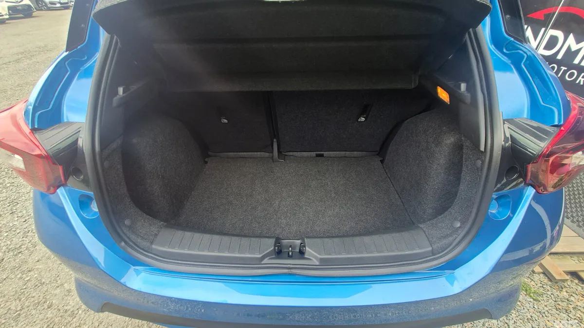 Nissan Micra Hatchback, Petrol, 2021, Blue