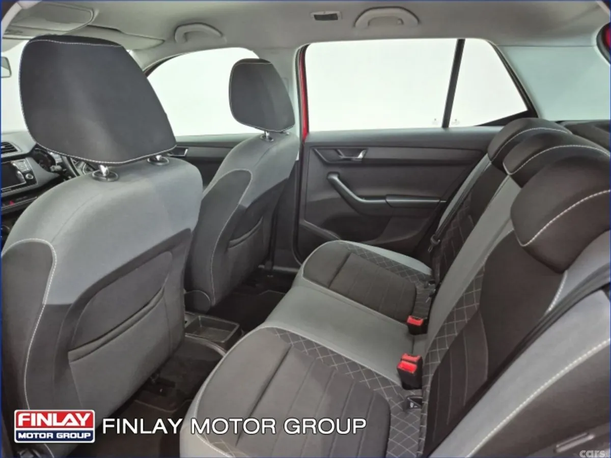 Skoda Fabia Hatchback, Petrol, 2020, Red