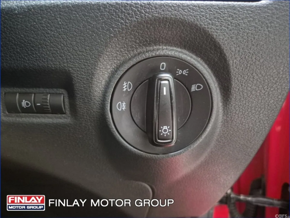 Skoda Fabia Hatchback, Petrol, 2020, Red