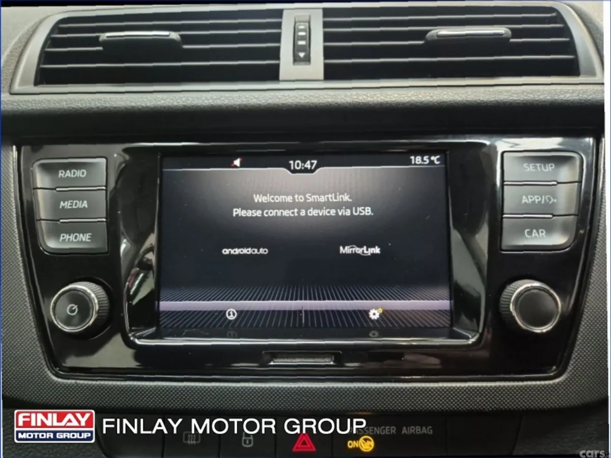 Skoda Fabia Hatchback, Petrol, 2020, Red
