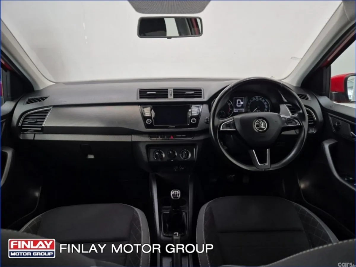 Skoda Fabia Hatchback, Petrol, 2020, Red