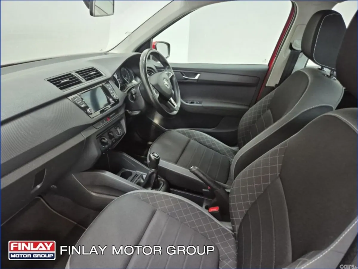 Skoda Fabia Hatchback, Petrol, 2020, Red