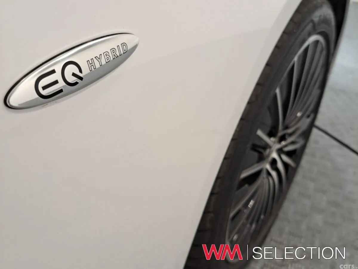 Mercedes-Benz CLE Coupe, Petrol Plug-in Hybrid, 2025, White