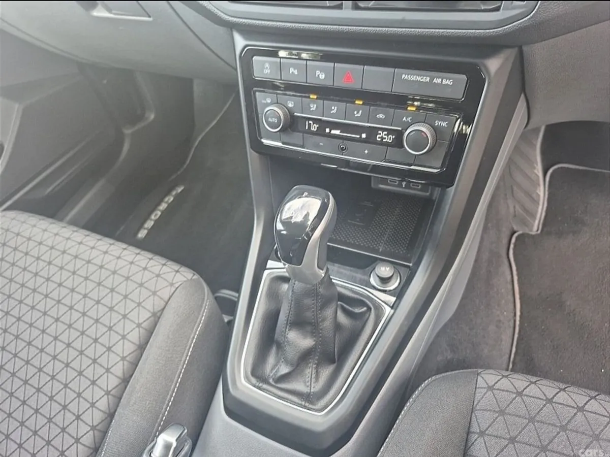 Volkswagen T-Cross Hatchback, Petrol, 2021, Blue