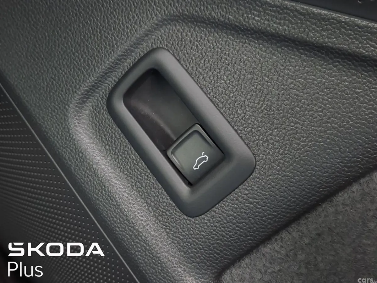 Skoda Superb Estate, Diesel, 2024, Black