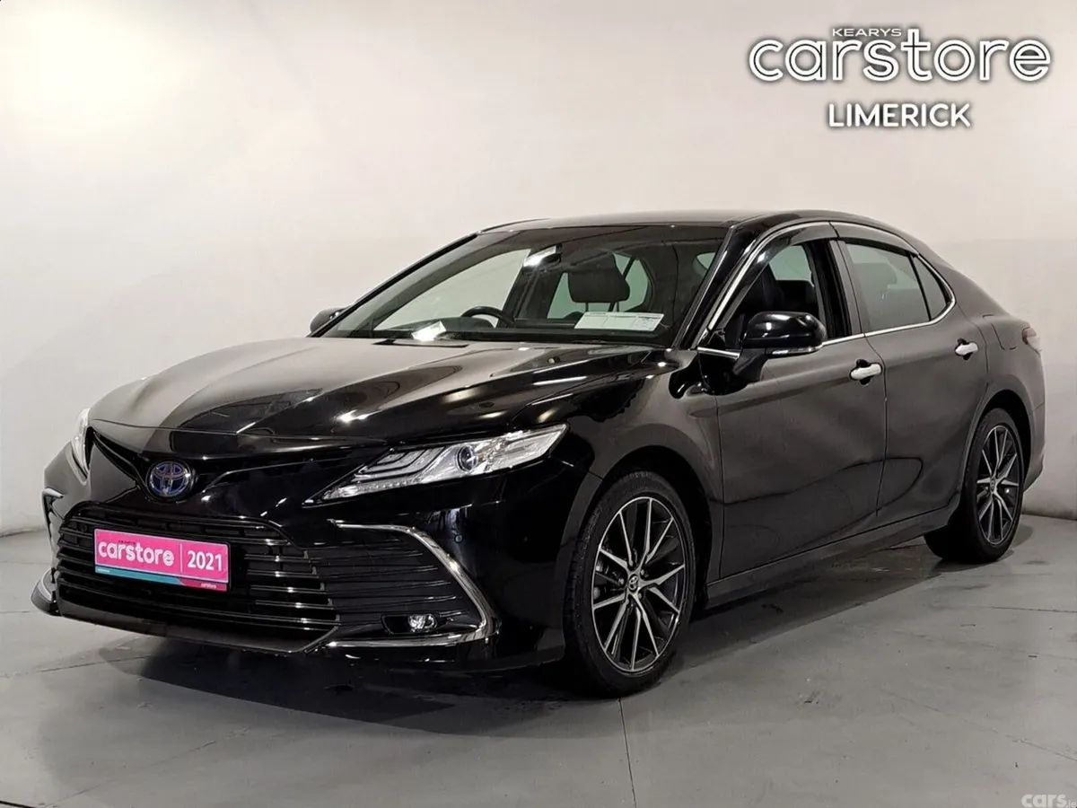 Toyota Camry Saloon, Petrol Hybrid, 2021, Black