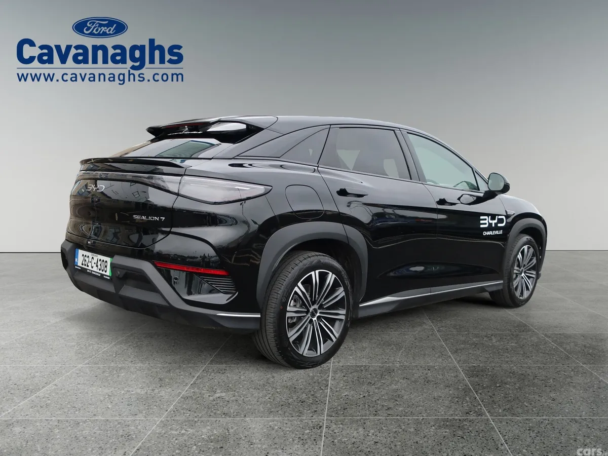 BYD SEALION 7 Hatchback, Electric, 2026, Black